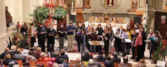 Zu Besuch beim Weihnachtskonzert des Gymnázium Ostrov